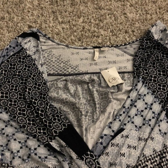 Cato Womens Pullover tie knot waist pasiley print Deep V Size XL New - Picture 3 of 8